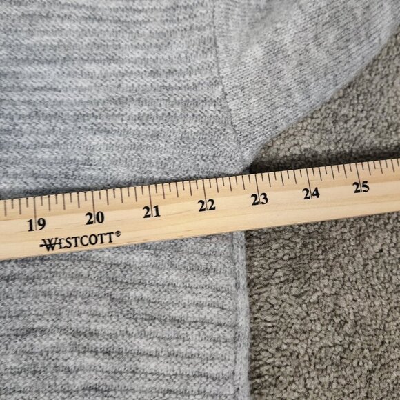 REFKA Women's Sweater Size M Gray Cable Knit Casual Modest Comfy Warm Outerwear - Picture 5 of 6